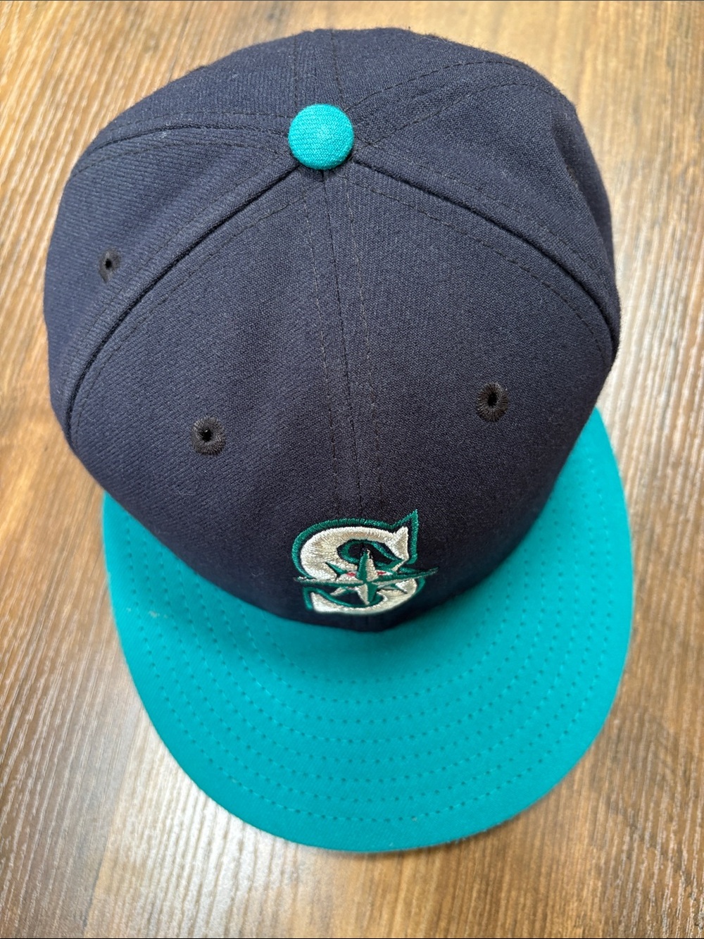 New Era 59Fifty Seattle Mariners Fitted Hat Size 7 1/8 - Picture 6 of 6